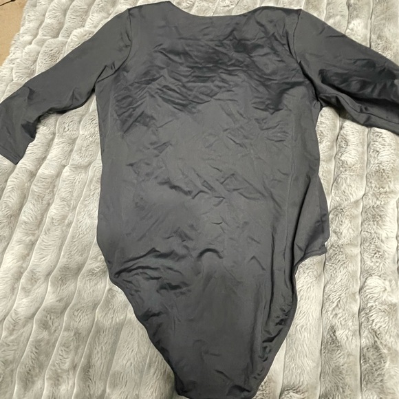 Blackmilk Long Sleeve Bodysuit - Picture 4 of 4